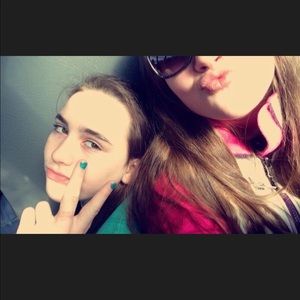 Meet your Posher, Delaney